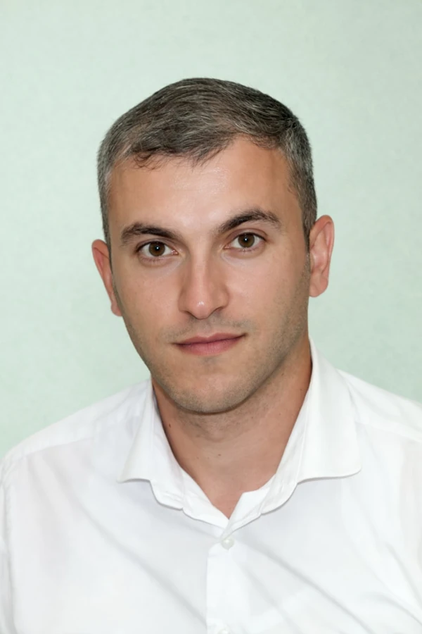 Roman Sargsyan portrait